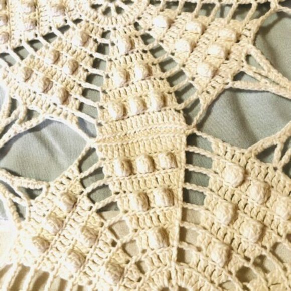 Antique Vintage Crochet Bed Spread Coverlet Tablecloth Ecru 92 x 80" - Picture 9 of 9